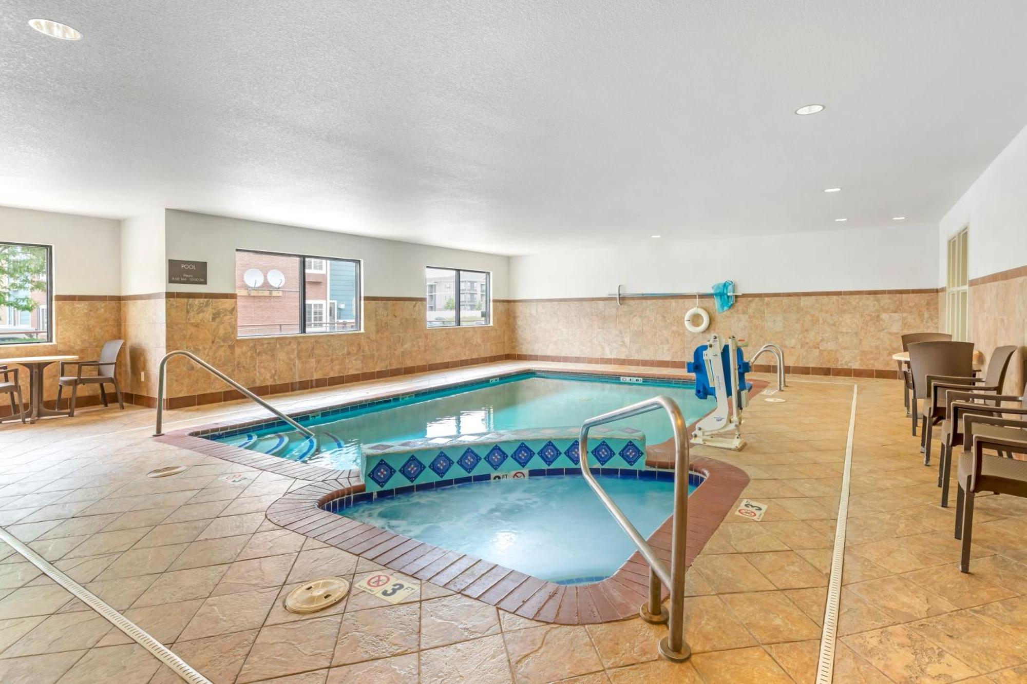 Comfort Suites Longmont Luaran gambar